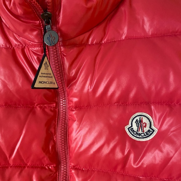 🍬SOLD🍬 Moncler down puffer vest - Picture 2 of 7